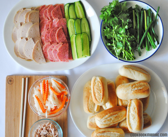 shallots spring onion carrot daikon white radish chili coriander maggi seasoning salt pepper bread baguette 